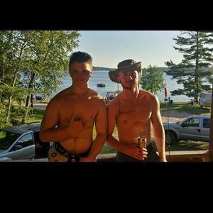 Meet your Posher, Sam